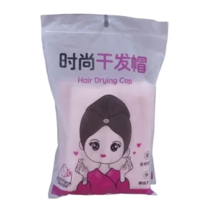 Toalla de cabello absorbente de microfibra en uso